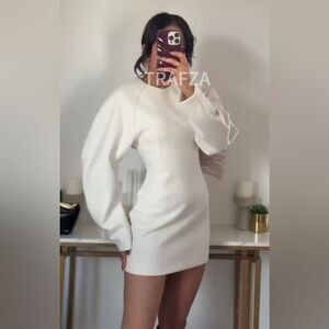 NWT ZARA VOLUMINOUS SLEEVE DRESS